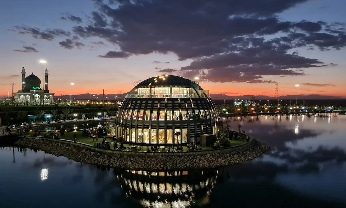 نصب دستگیره هتلی دیجیتال در پروژه مجتمع گردشگری گهرپارک سیرجان